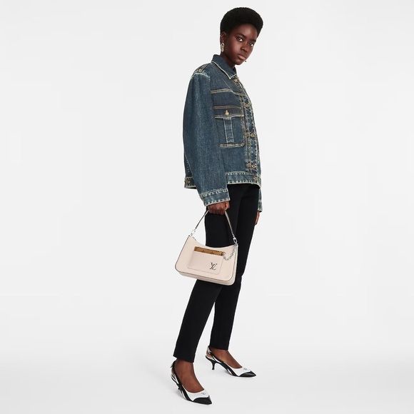 💥SOLD💥Louis Vuitton Marelle - Picture 11 of 13